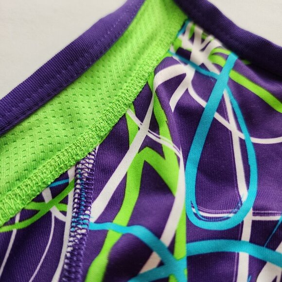 Fitted Sports Bra SIZE LARGE - MEDIUM SUPPORT funky Purple Retro 80's XERSION - Picture 3 of 4